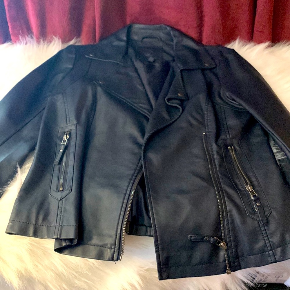Size small faux leather jacket